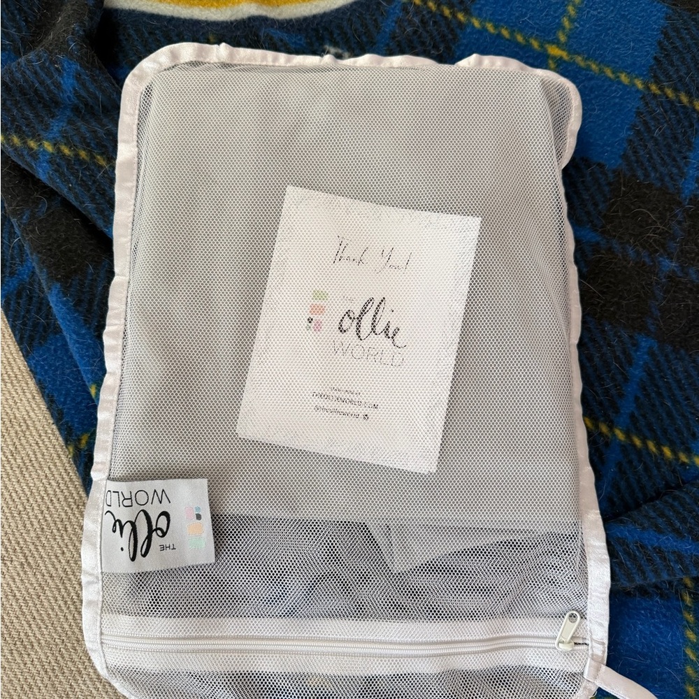 Ollie baby swaddle
